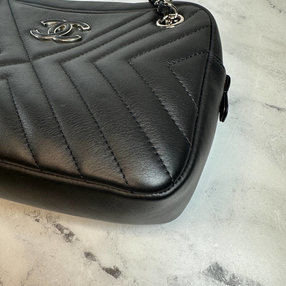 Chanel Chevron Camera Case Bag CC Black Diagonal Shoulder Purse Handbag Silver - Picture 12 of 16